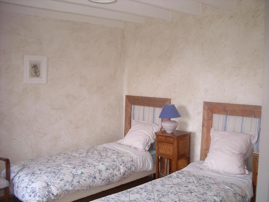 Maison D'Hotes De La Verriere Les Ardillats Δωμάτιο φωτογραφία